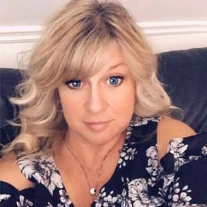 Meet your Posher, Anne marie